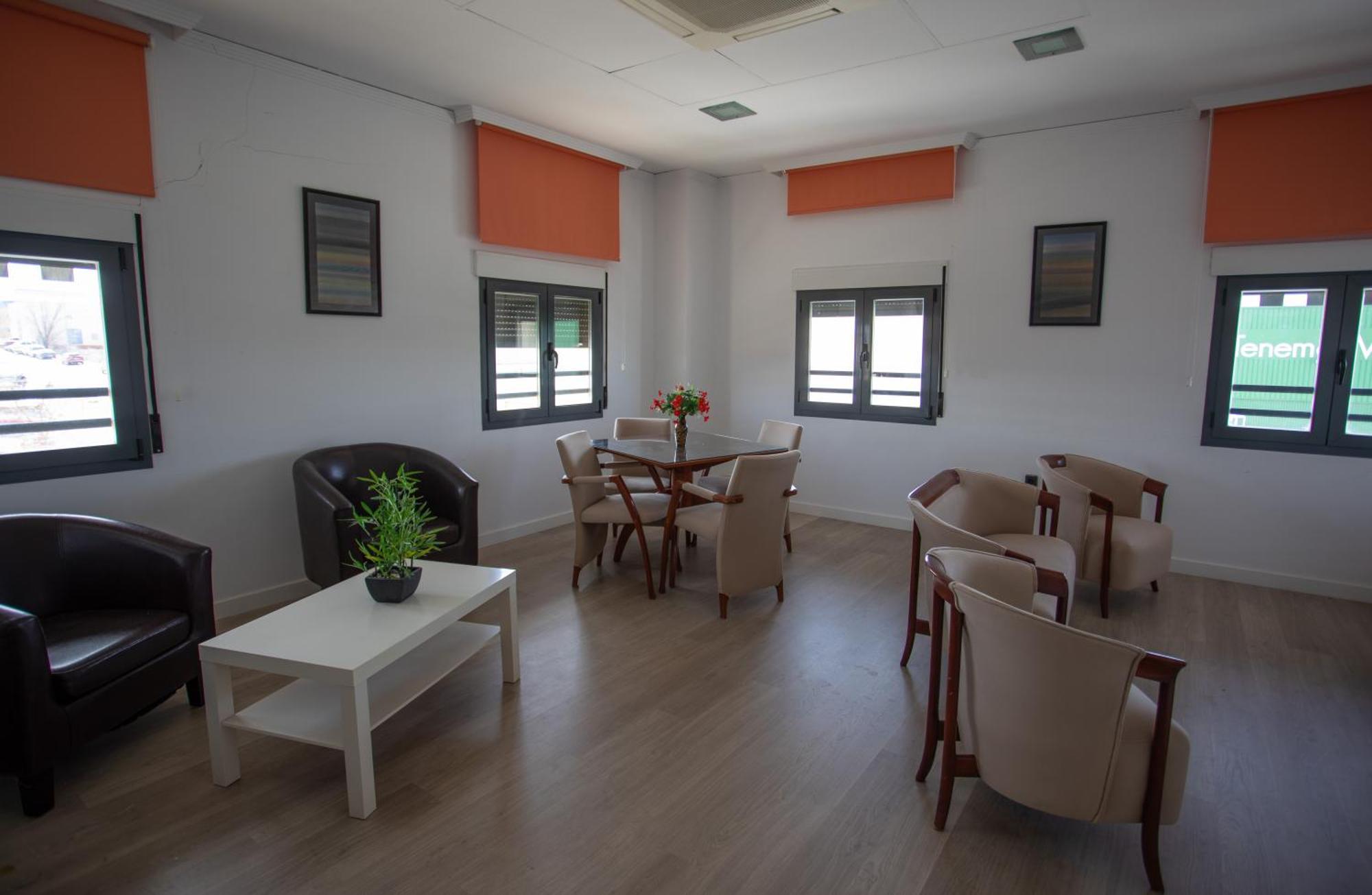 Hotel Lb Villa De Cuenca Cuenca  Ngoại thất bức ảnh