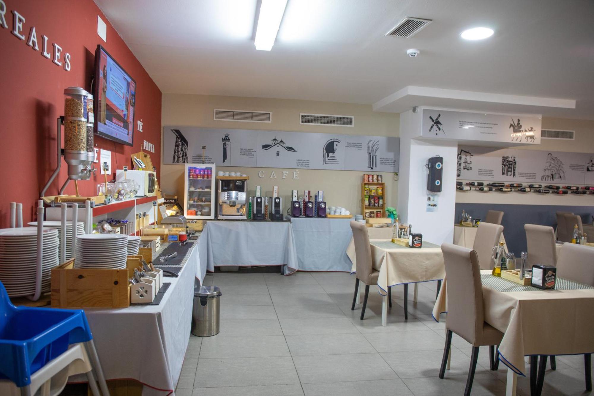 Hotel Lb Villa De Cuenca Cuenca  Ngoại thất bức ảnh