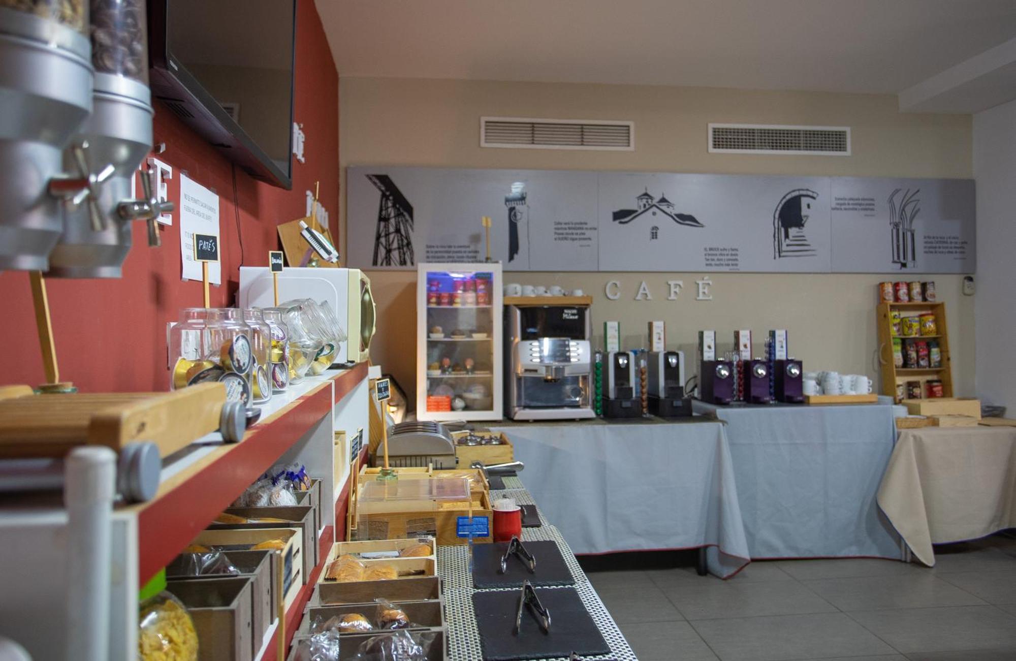 Hotel Lb Villa De Cuenca Cuenca  Ngoại thất bức ảnh
