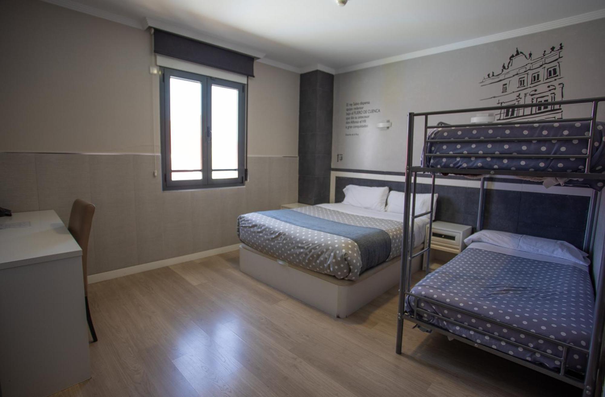 Hotel Lb Villa De Cuenca Cuenca  Ngoại thất bức ảnh