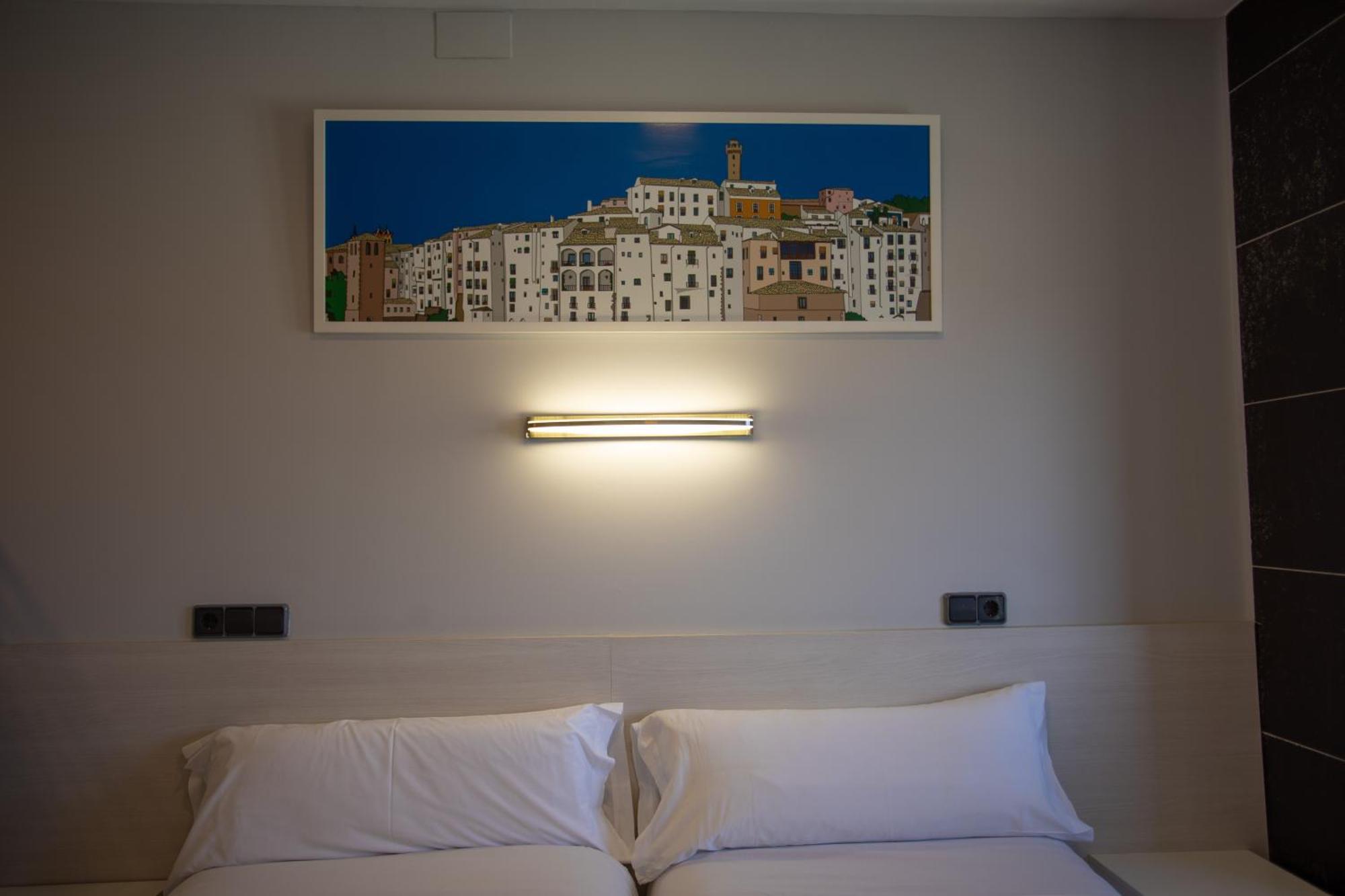 Hotel Lb Villa De Cuenca Cuenca  Ngoại thất bức ảnh