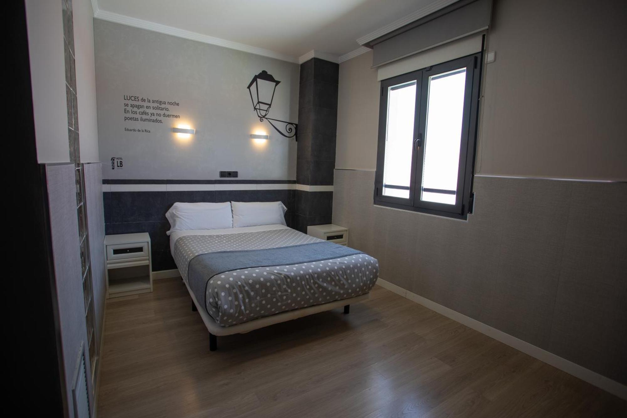 Hotel Lb Villa De Cuenca Cuenca  Ngoại thất bức ảnh